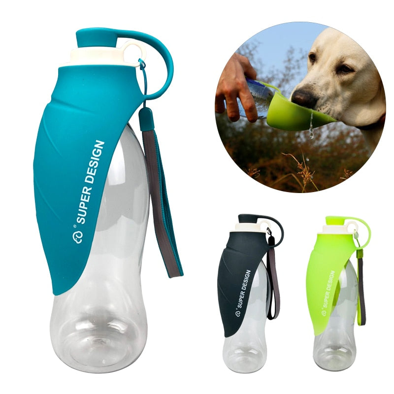 Large Silicone Leaf Bottle - 580ml Portable Travel Bottle in teal, black, and green colors with ergonomic leaf-shaped silicone cover and wrist strap for easy carrying.