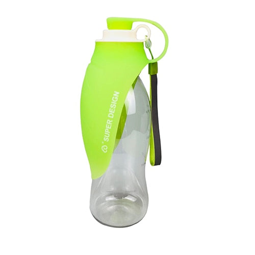 Large Silicone Leaf Bottle - 580ml Portable Travel Bottle with bright green leaf-shaped silicone cover, clear body, and wrist strap for easy carrying during outdoor activities.